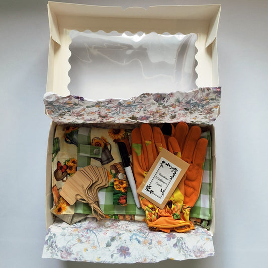 Sunflowers - gardening apron & gloves gift set