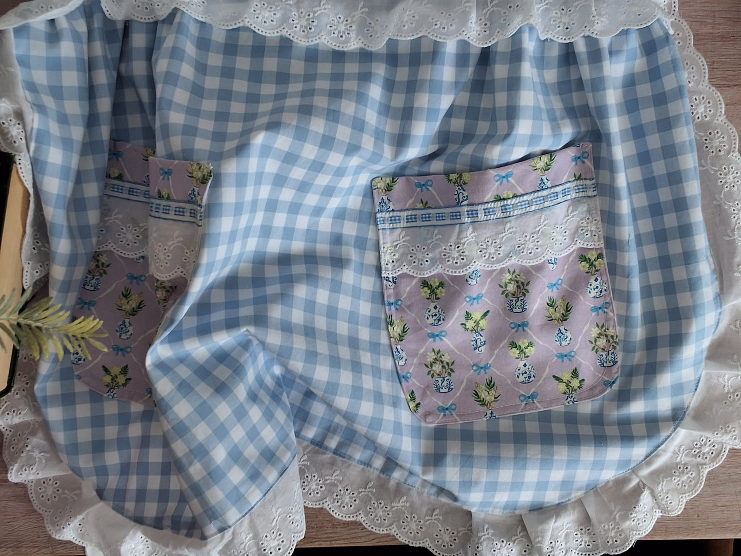 Camelia Apron