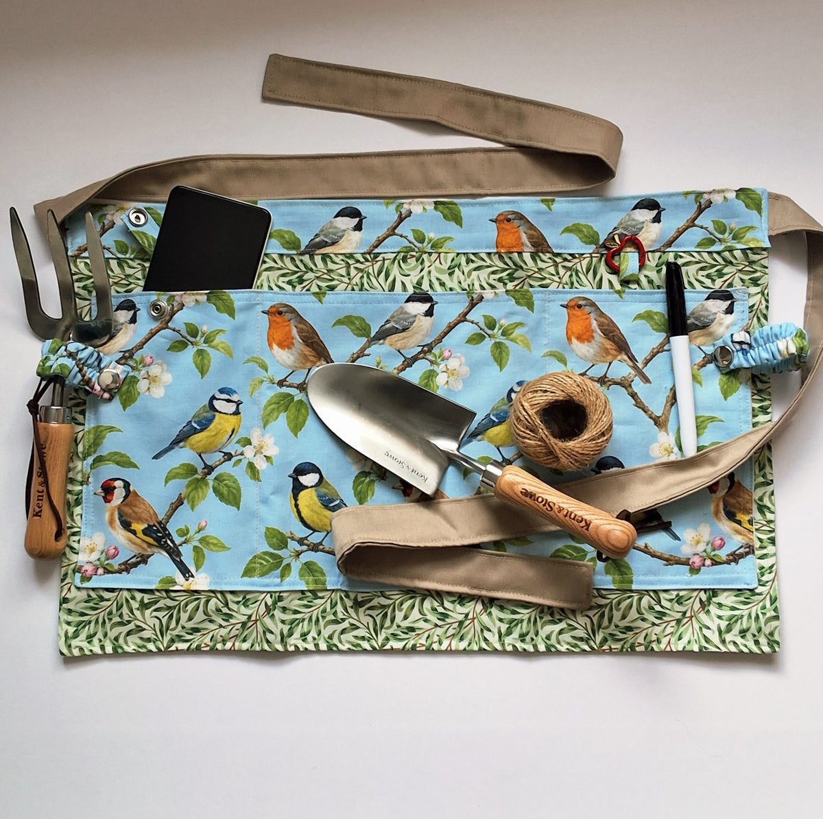 Britsh Birds - gardening apron & gloves gift set