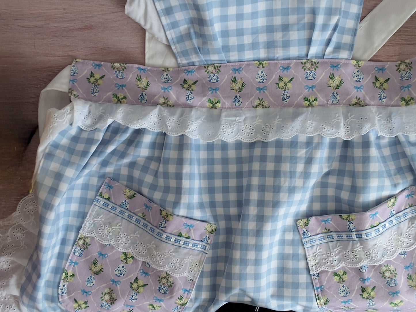Camelia Apron