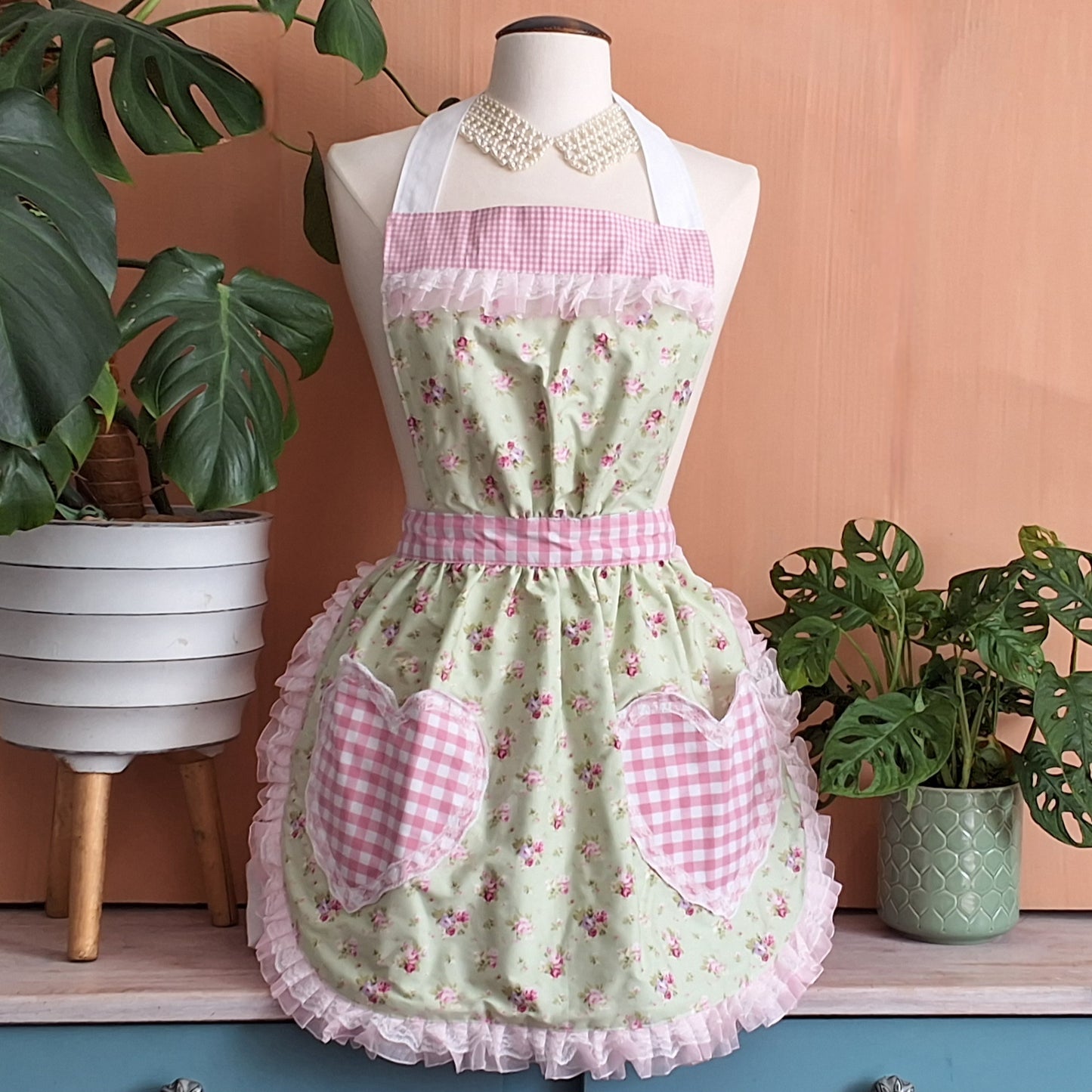 Meadow Sweet Apron