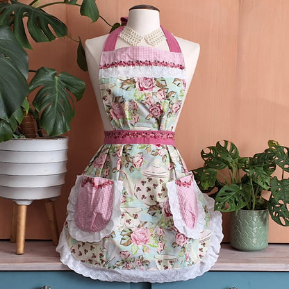 Tea Roses Apron